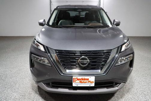 Gun Metallic 2021 Nissan Rogue SV