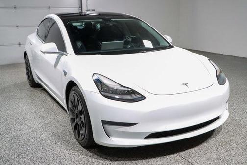 Pearl White Multi-Coat 2020 Tesla Model 3 Long Range