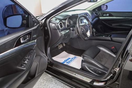 2017 Nissan Maxima 3.5 SR
