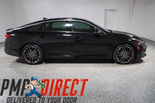 Ebony Black 2024 Kia K5 GT
