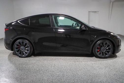 2022 Tesla Model Y Performance Dual Motor All-Wheel Drive