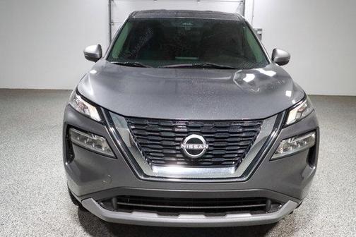 Gun Metallic 2022 Nissan Rogue SV