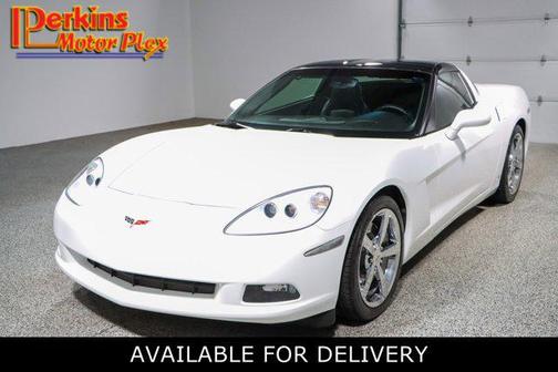 Arctic White 2009 Chevrolet Corvette Base