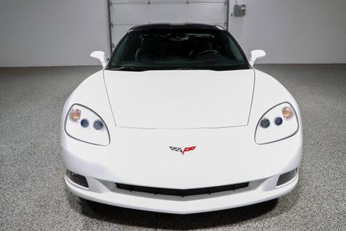 Arctic White 2009 Chevrolet Corvette Base