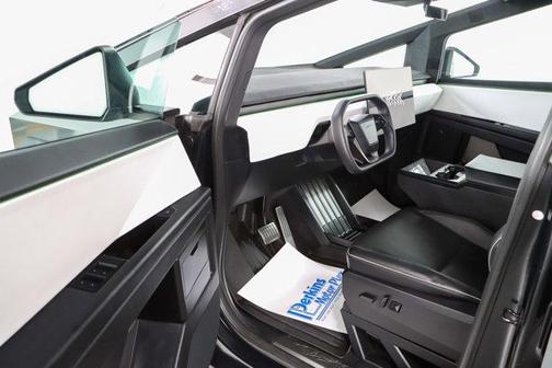 2024 Tesla Cybertruck Cyberbeast