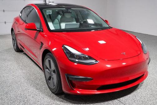 2021 Tesla Model 3 Standard Range Plus
