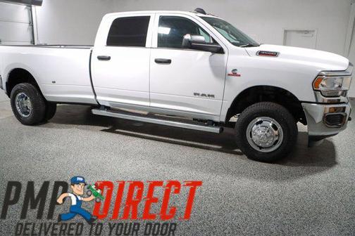 2022 RAM 3500 Tradesman Crew Cab 4x4 8' Box