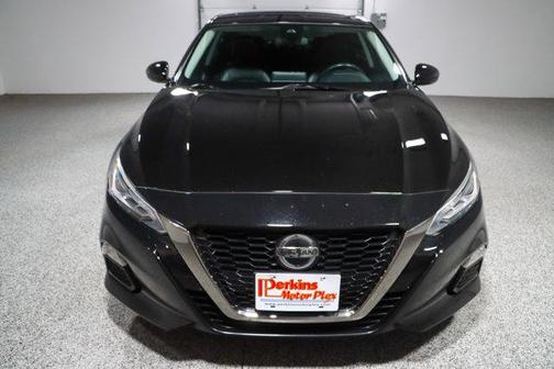 2020 Nissan Altima SR VC-Turbo FWD