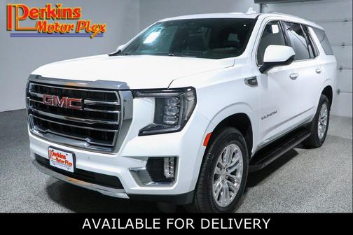 White 2023 GMC Yukon SLT