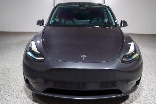 2025 Tesla Model Y Long Range Dual Motor All-Wheel Drive