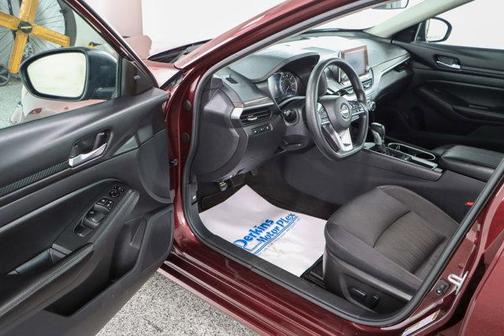 MAROON 2024 Nissan Altima 2.5 SV