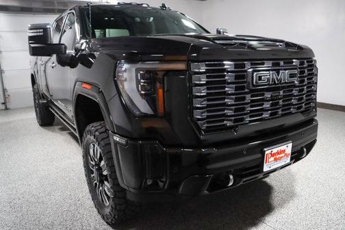Onyx Black 2025 GMC Sierra 2500 Denali Ultimate
