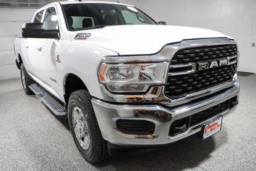 Bright White Clearcoat 2022 RAM 2500 Big Horn Crew Cab 4x4 6'4' Box