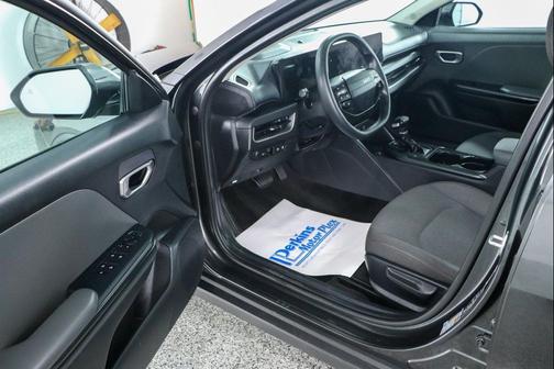 Interstellar Gray 2025 Kia K4 LXS