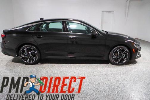 Aurora Black Pearl 2025 Kia K5 GT-Line