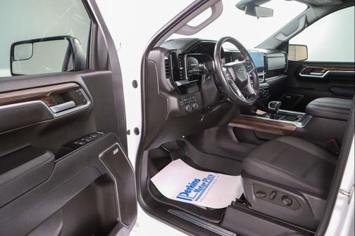 Summit White 2023 Chevrolet Silverado 1500 RST