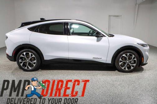 2022 Ford Mustang Mach-E Premium