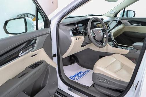 2023 Cadillac XT6 Premium Luxury FWD