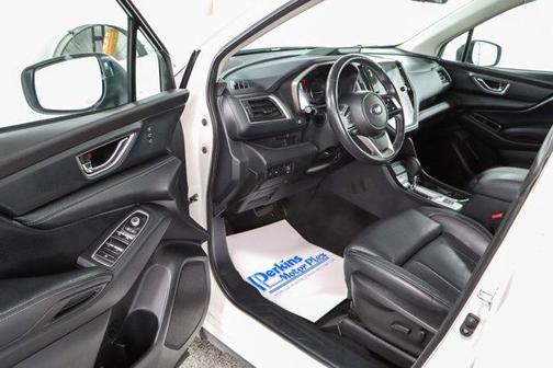 Crystal White Pearl 2023 Subaru Ascent Limited 7-Passenger