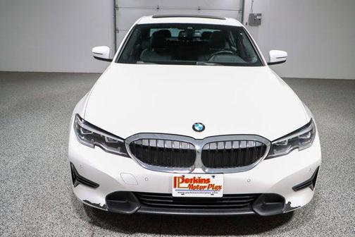 2021 BMW 330 xDrive