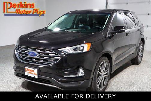 Agate Black Metallic 2021 Ford Edge Titanium