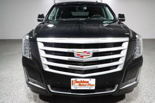 2016 Cadillac Escalade Luxury