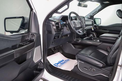 White 2023 Ford F-150 Lariat