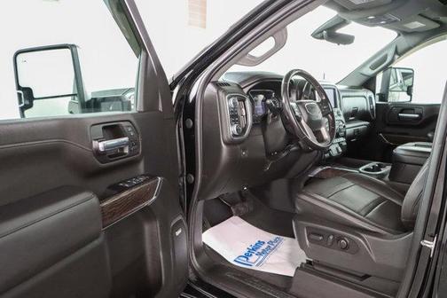 2022 GMC Sierra 2500 Denali