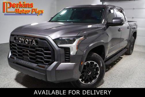 Magnetic Gray Metallic 2023 Toyota Tundra SR5