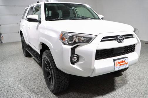 Super White 2021 Toyota 4Runner SR5