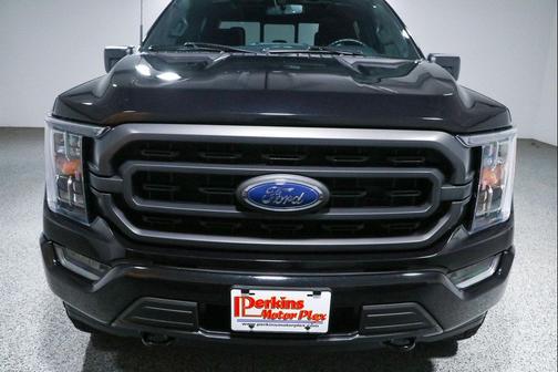 Agate Black Metallic 2023 Ford F-150 XLT