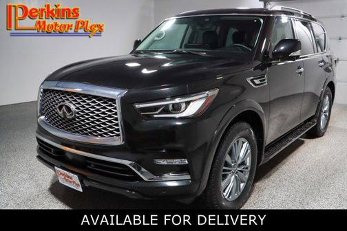 2023 INFINITI QX80 Luxe