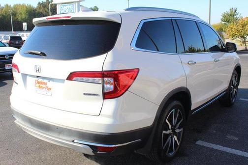 2019 Honda Pilot Touring 8-Passenger