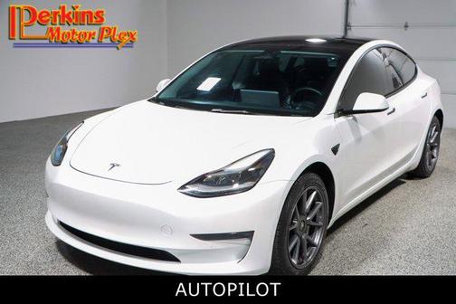 2022 Tesla Model 3 Long Range