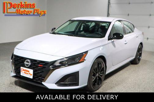 2024 Nissan Altima SR FWD