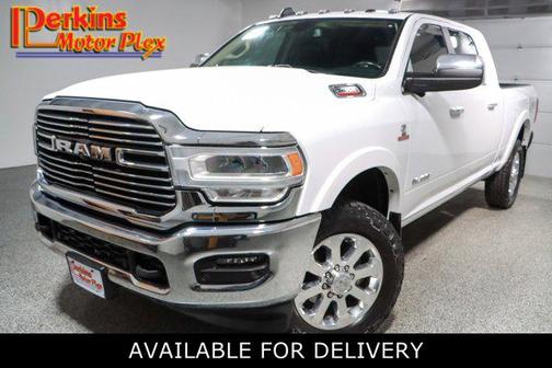 2020 RAM 2500 Laramie Mega Cab 4X4 6'4' Box