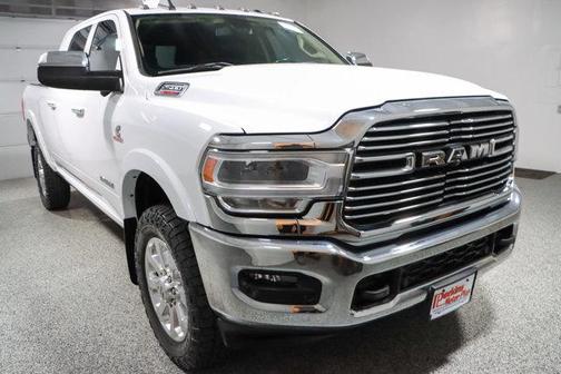 2020 RAM 2500 Laramie Mega Cab 4X4 6'4' Box