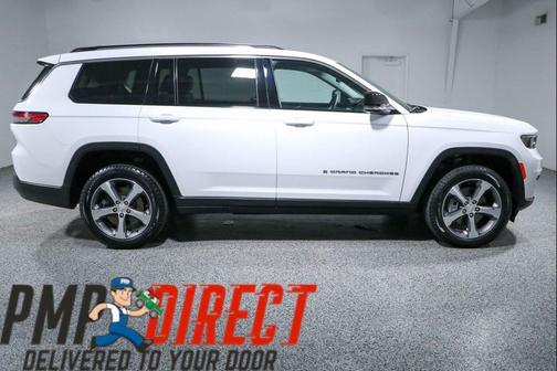 Bright White Clearcoat 2023 Jeep Grand Cherokee L Limited