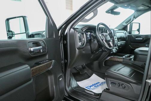 Black 2023 GMC Sierra 2500 Denali