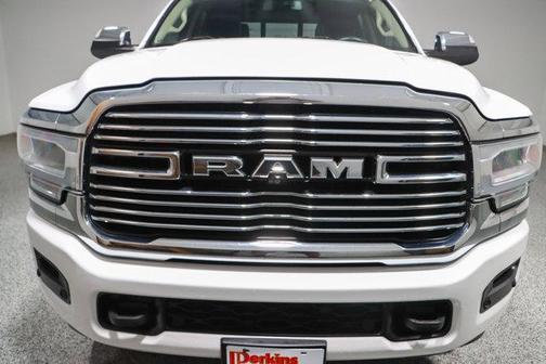 2022 RAM 2500 Laramie Crew Cab 4x4 6'4' Box