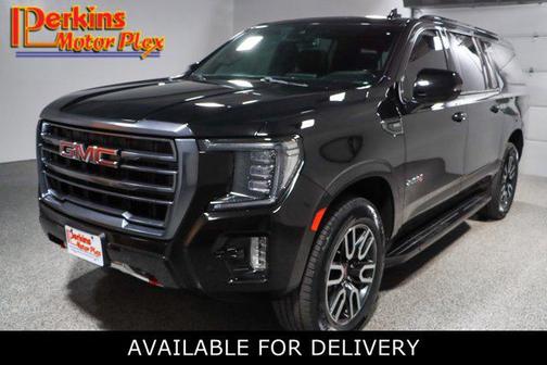 2023 GMC Yukon XL AT4