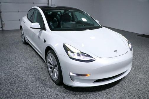 2022 Tesla Model 3 Long Range
