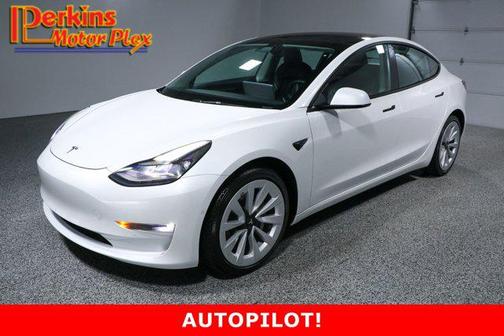 2022 Tesla Model 3 Long Range