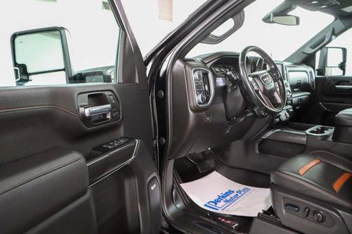 2023 GMC Sierra 2500 AT4