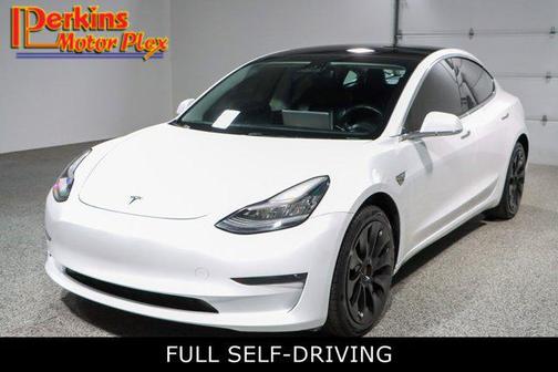 Pearl White Multi-Coat 2020 Tesla Model 3 Long Range
