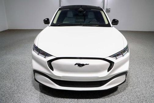 Star White Metallic Tri-Coat 2023 Ford Mustang Mach-E Premium