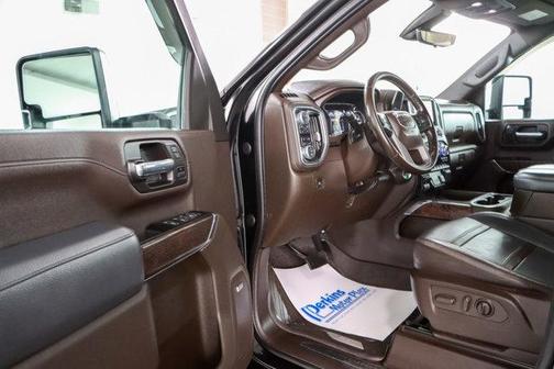 2023 GMC Sierra 2500 Denali