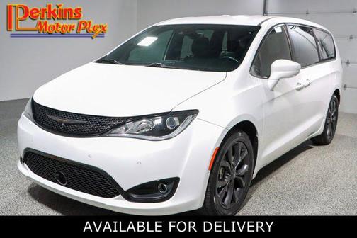 2019 Chrysler Pacifica Touring Plus