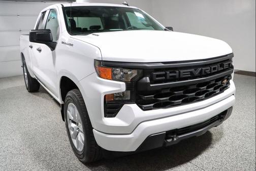 Summit White 2024 Chevrolet Silverado 1500 Custom