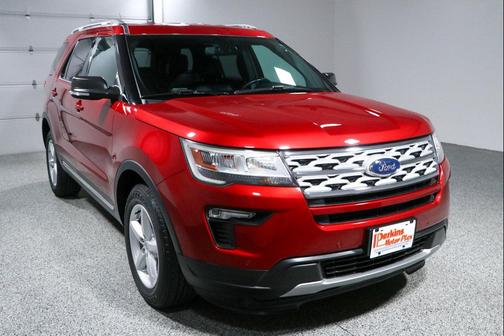 Ruby Red Metallic Tinted Clearcoat 2019 Ford Explorer XLT